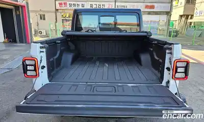 Jeep Gladiator 2021 3.6 Автомат в Москве № 169546, миниатюра 10