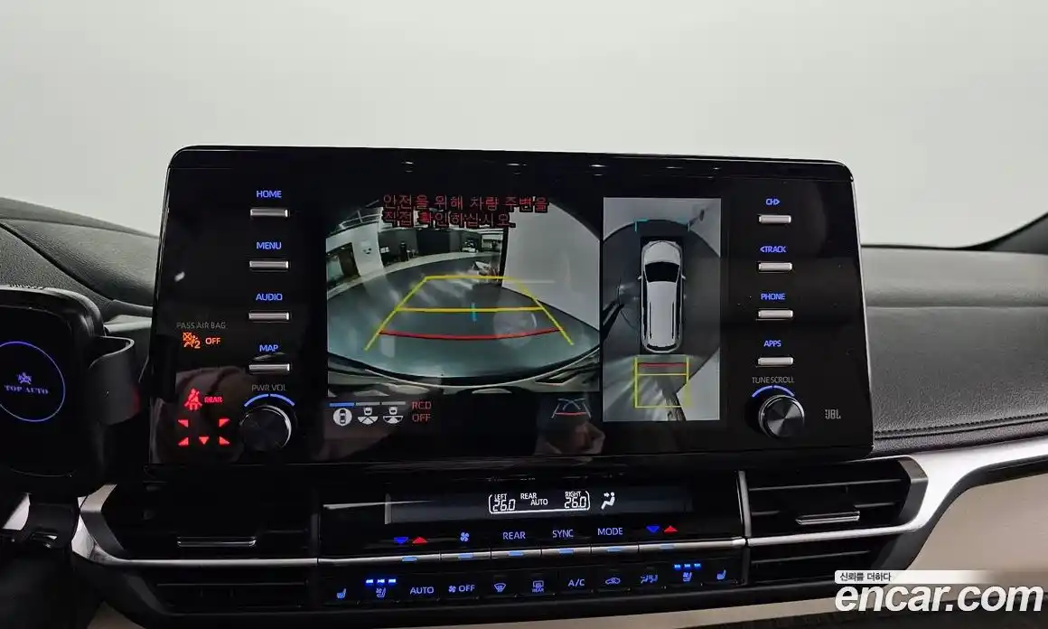 Toyota Sienna 2022 2.5 Автомат в Москве № 170175, фото 9