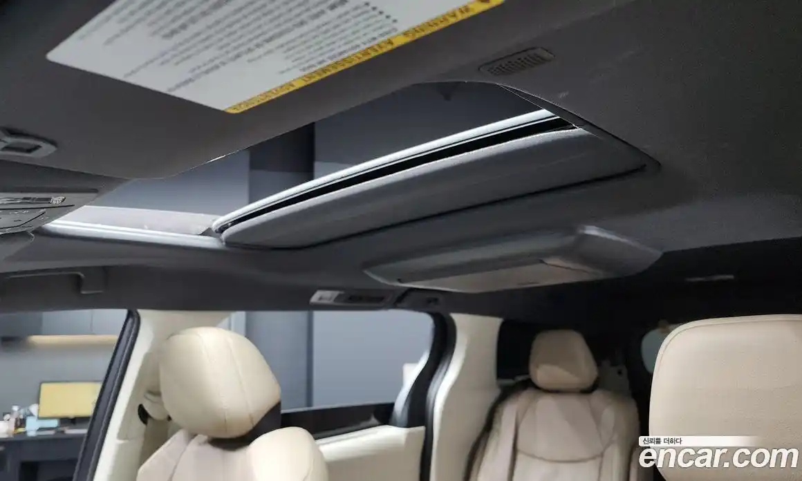 Toyota Sienna 2023 2.5 Автомат в Москве № 170237, фото 12