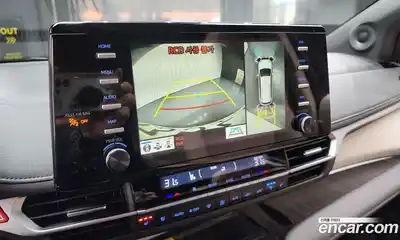 Toyota Sienna 2023 2.5 Автомат в Москве № 170237, миниатюра 2