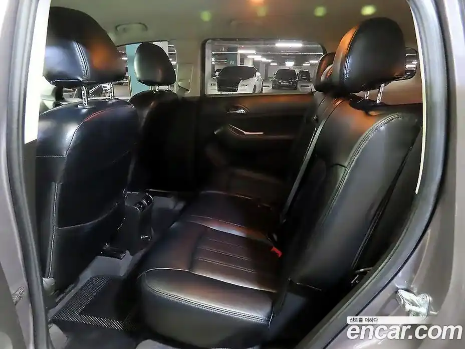 Chevrolet Orlando 2012 2.0 Автомат в Москве № 175352, фото 7