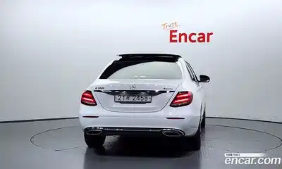 Mercedes-Benz E-Class 2017 2.0 Автомат в Москве № 180248, миниатюра 11