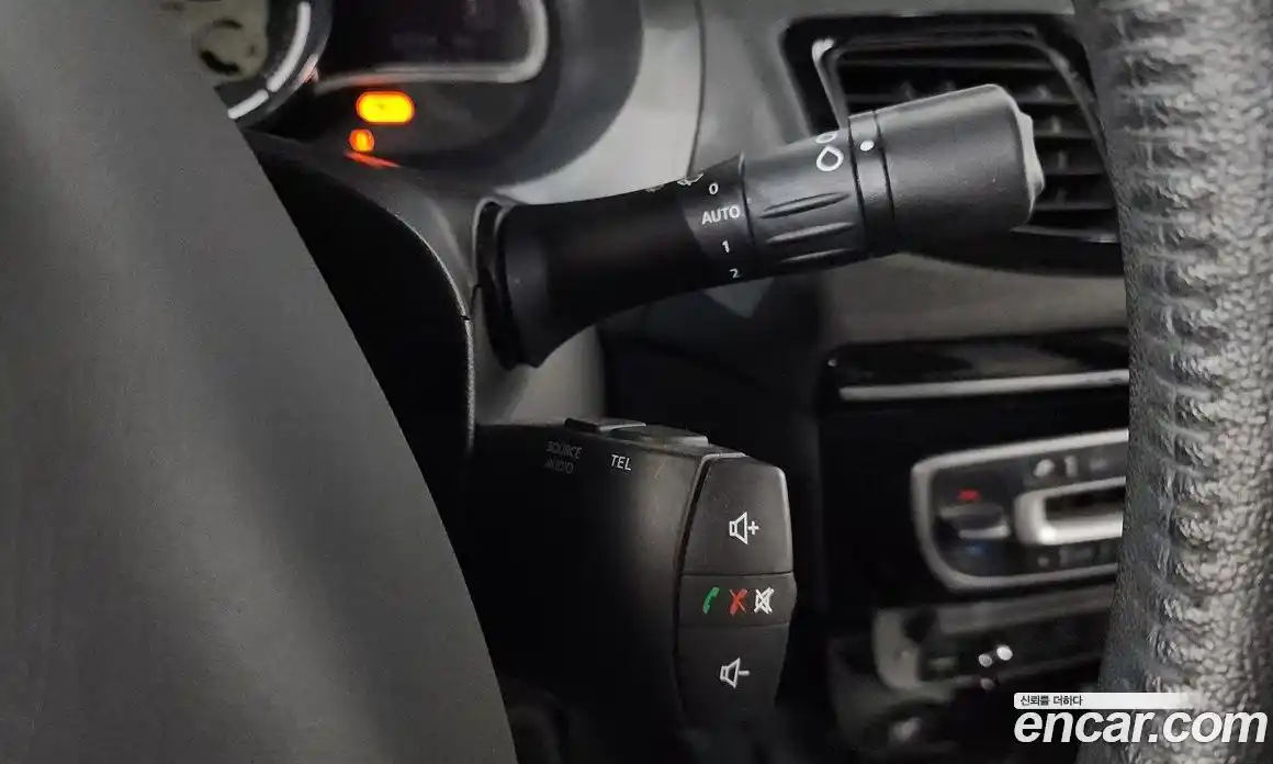 Renault SM3 2016 1.6 Автомат в Москве № 180856, фото 15