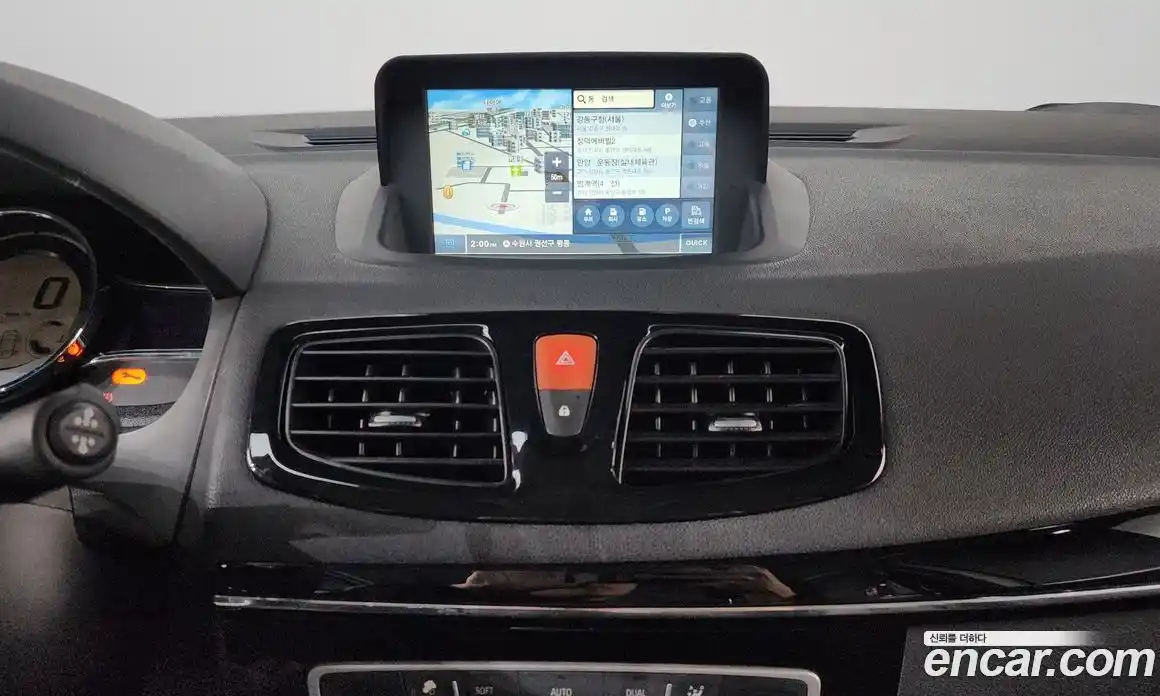 Renault SM3 2016 1.6 Автомат в Москве № 180856, фото 16