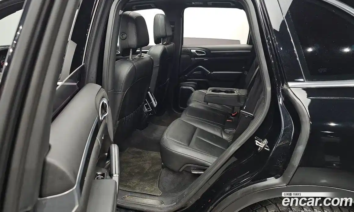 Porsche Cayenne 2012 4.8 Автомат в Москве № 182680, фото 14