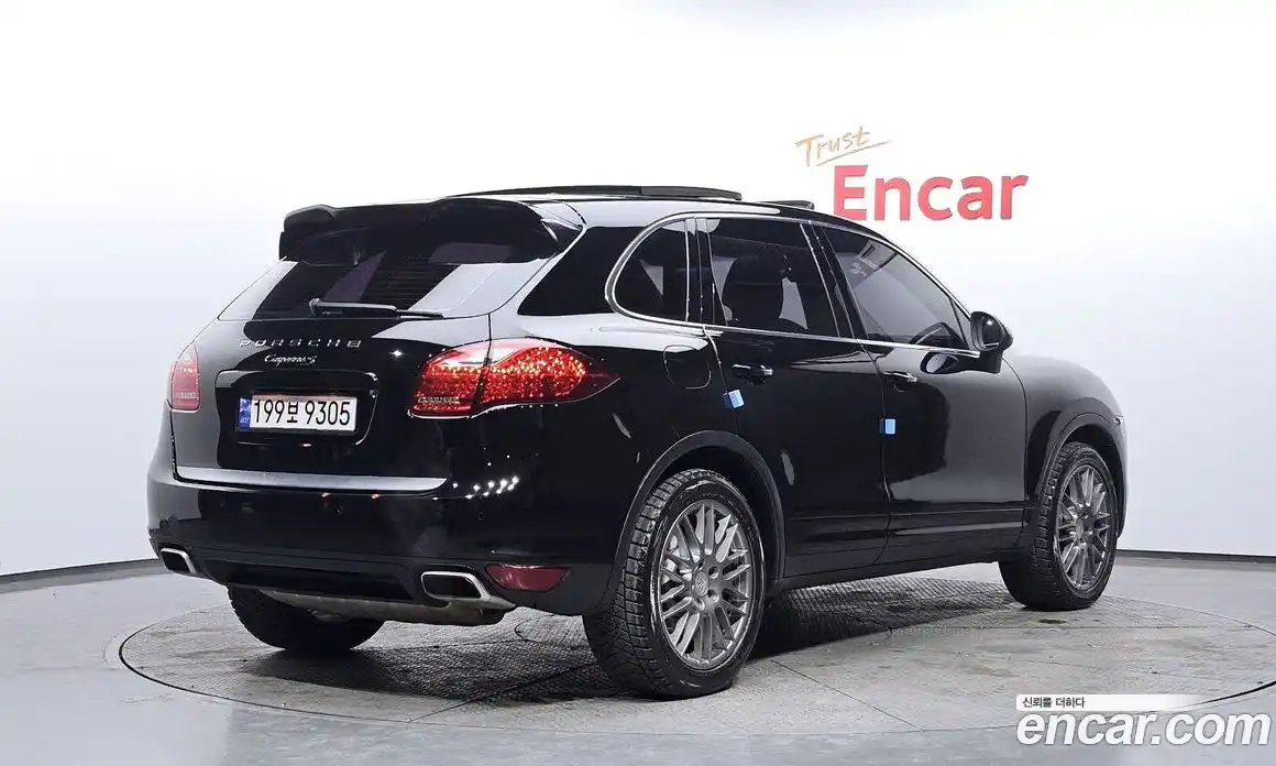 Porsche Cayenne 2012 4.8 Автомат в Москве № 182680, фото 4