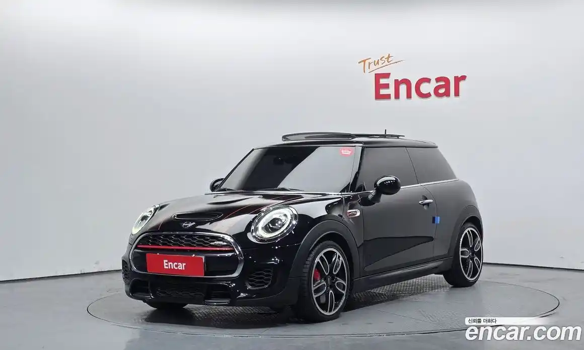 Mini Cooper 2019 2.0 Автомат в Москве № 183491, фото 16