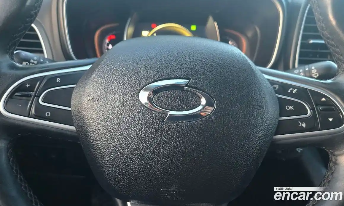 Renault QM6 2017 2.0 Автомат в Москве № 183925, фото 14