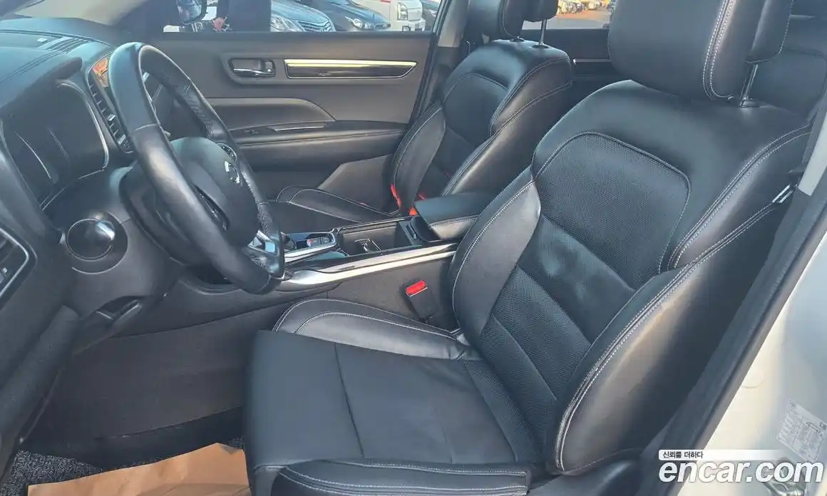 Renault QM6 2017 2.0 Автомат в Москве № 183925, фото 10