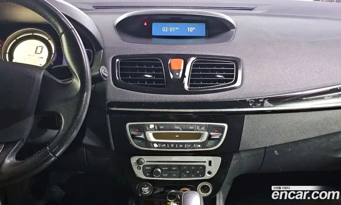 Renault SM3 2016 1.6 Автомат в Москве № 184017, фото 14