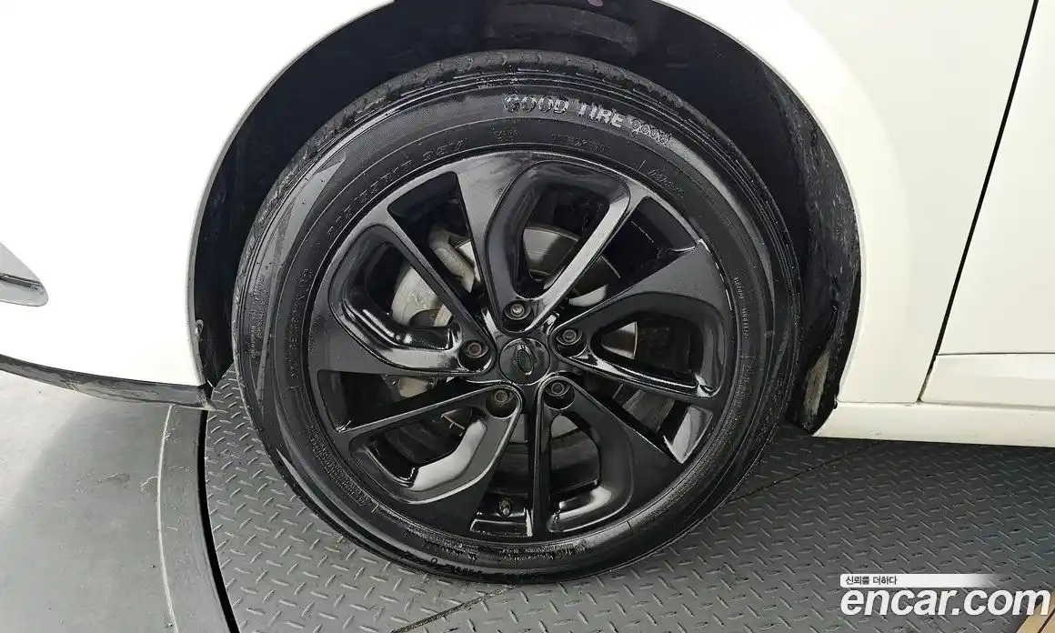 Renault SM3 2016 1.6 Автомат в Москве № 184017, фото 8