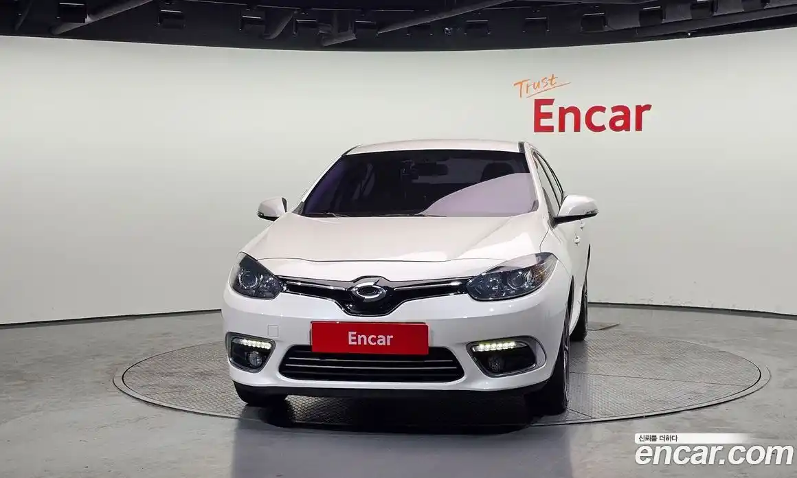 Renault SM3 2016 1.6 Автомат в Москве № 184017, фото 10