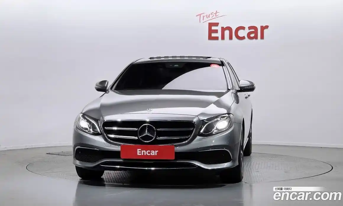 Mercedes-Benz E-Class 2020 2.0 Автомат в Москве № 184361, фото 15