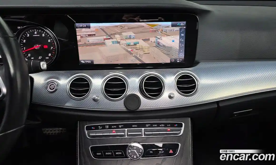 Mercedes-Benz E-Class 2020 2.0 Автомат в Москве № 184361, фото 18