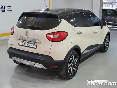 Renault QM3 2015 1.5 Автомат в Москве № 186054, миниатюра 3