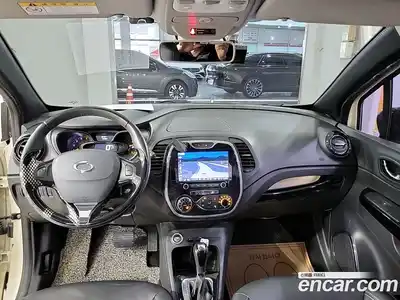 Renault QM3 2015 1.5 Автомат в Москве № 186054, миниатюра 9