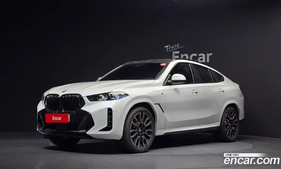 BMW X6 2025 3.0 Автомат в Москве № 186918, фото 4