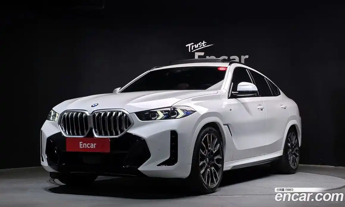 BMW X6 2025 3.0 Автомат в Москве № 187145, фото 3