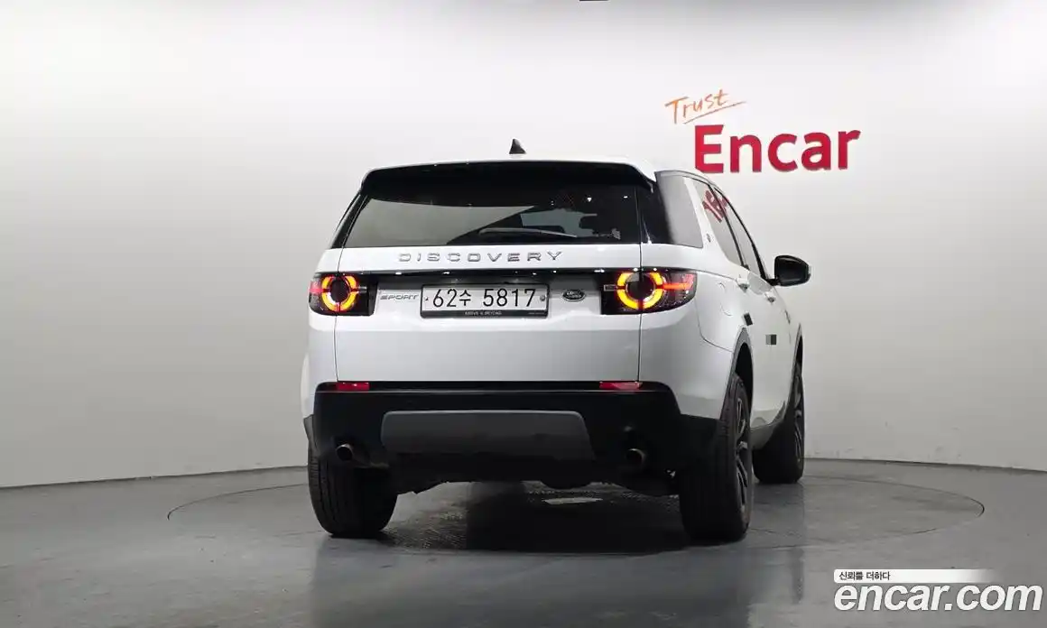 Land Rover Discovery Sport 2018 2.0 Автомат в Москве № 187996, фото 18