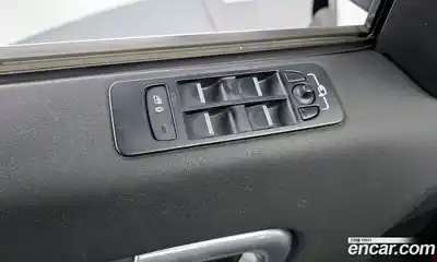 Land Rover Discovery Sport 2018 2.0 Автомат в Москве № 187996, миниатюра 3