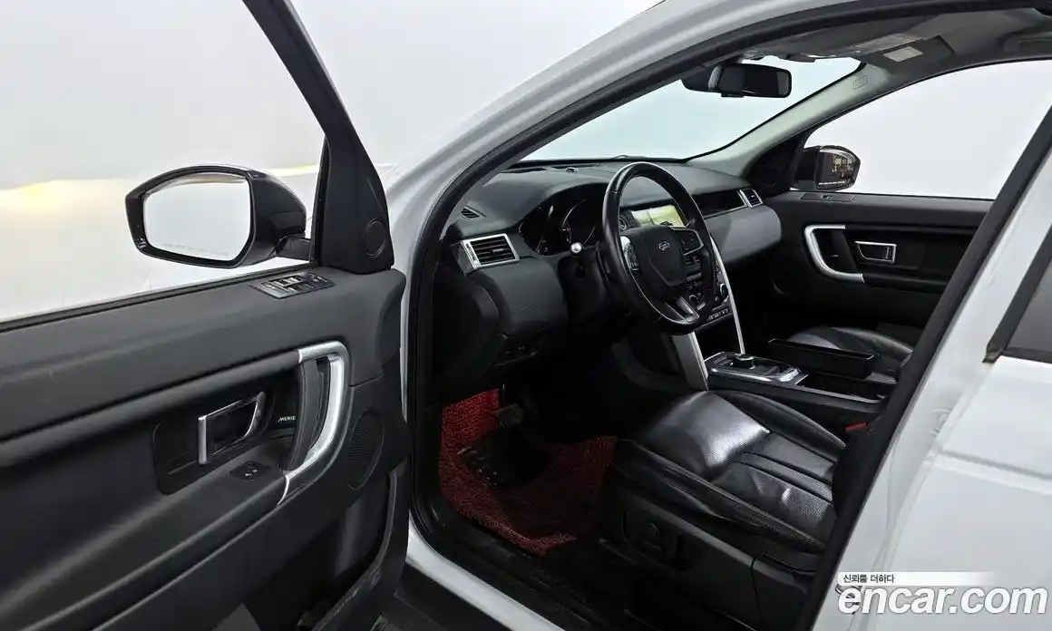 Land Rover Discovery Sport 2018 2.0 Автомат в Москве № 187996, фото 4