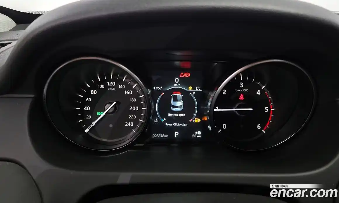 Land Rover Discovery Sport 2018 2.0 Автомат в Москве № 187996, фото 8