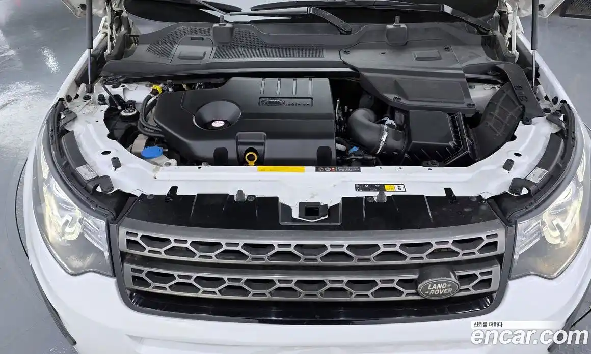 Land Rover Discovery Sport 2018 2.0 Автомат в Москве № 187996, фото 10