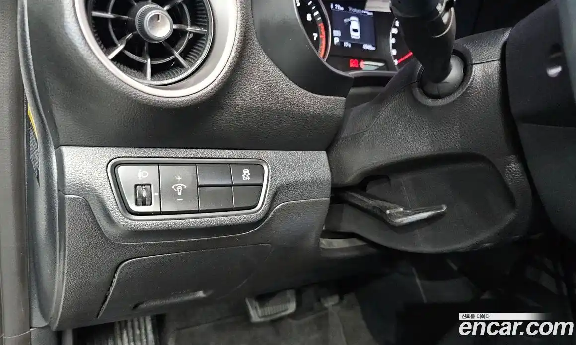 Kia K3 2019 1.6 Автомат в Москве № 189583, фото 20