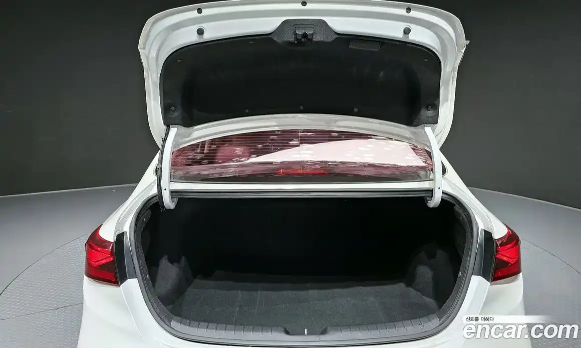 Kia K3 2019 1.6 Автомат в Москве № 189583, фото 3