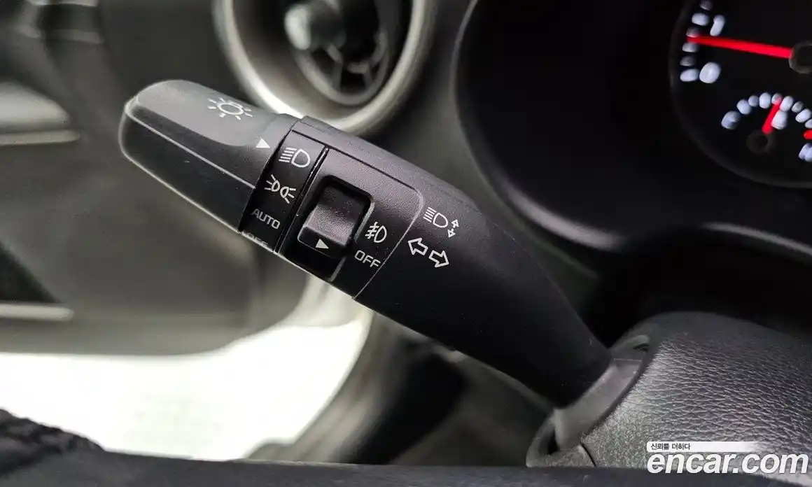 Kia K3 2019 1.6 Автомат в Москве № 189583, фото 7