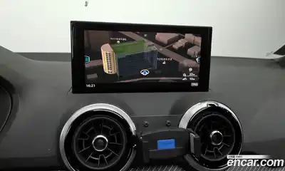 Audi Q2 2023 2.0 Автомат в Москве № 191123, миниатюра 3