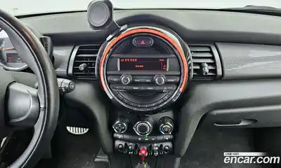 Mini Cooper 2014 1.5 Автомат в Москве № 191161, миниатюра 5