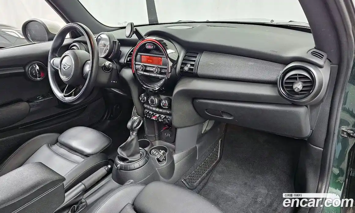 Mini Cooper 2014 1.5 Автомат в Москве № 191161, фото 7
