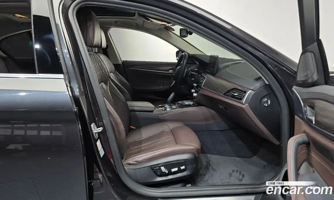 BMW 5-Series 2021 2.0 Автомат в Москве № 191733, фото 17