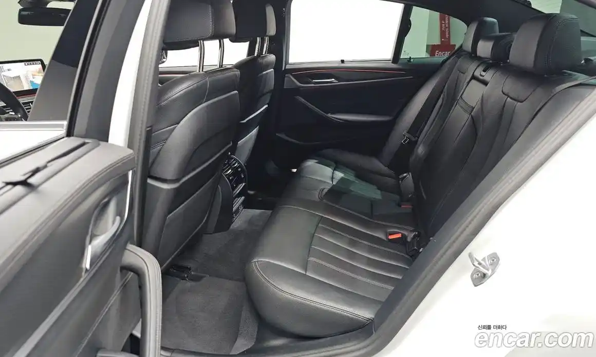 BMW 5-Series 2023 2.0 Автомат в Москве № 192309, фото 16