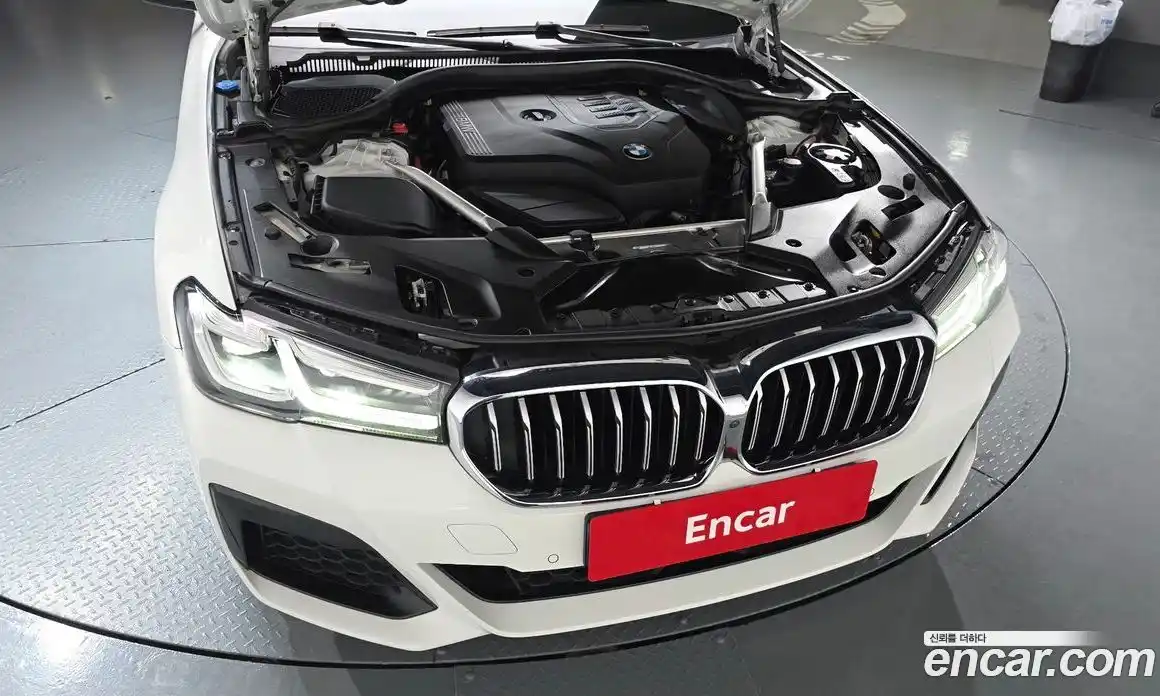 BMW 5-Series 2023 2.0 Автомат в Москве № 192309, фото 17