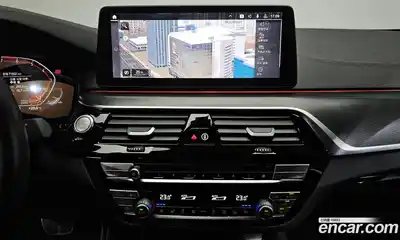 BMW 5-Series 2023 2.0 Автомат в Москве № 192309, миниатюра 2