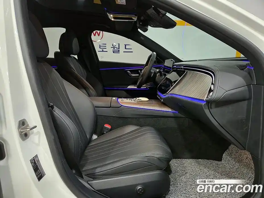 Mercedes-Benz E-Class 2025 2.0 Автомат в Москве № 193749, фото 17