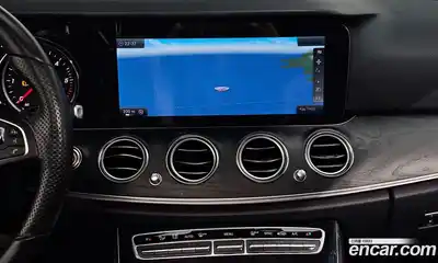 Mercedes-Benz E-Class 2017 1.9 Автомат в Москве № 194666, миниатюра 11