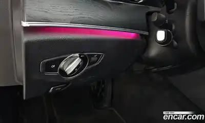 Mercedes-Benz E-Class 2017 1.9 Автомат в Москве № 194666, миниатюра 12