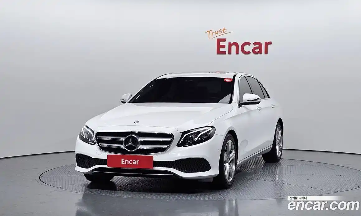 Mercedes-Benz E-Class 2017 1.9 Автомат в Москве № 194666, фото 16