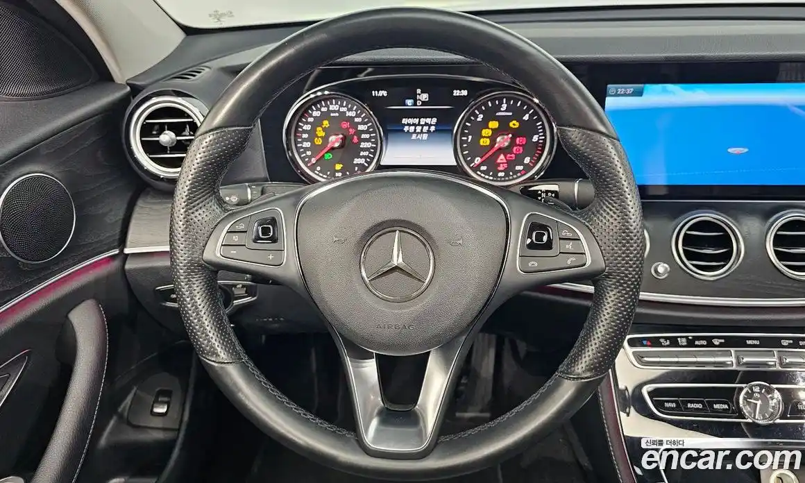 Mercedes-Benz E-Class 2017 1.9 Автомат в Москве № 194666, фото 10