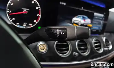 Mercedes-Benz E-Class 2018 2.0 Автомат в Москве № 194784, миниатюра 4