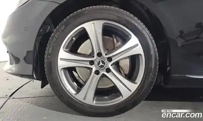 Mercedes-Benz E-Class 2018 2.0 Автомат в Москве № 194784, миниатюра 6