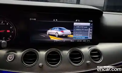 Mercedes-Benz E-Class 2020 2.0 Автомат в Москве № 194892, миниатюра 2