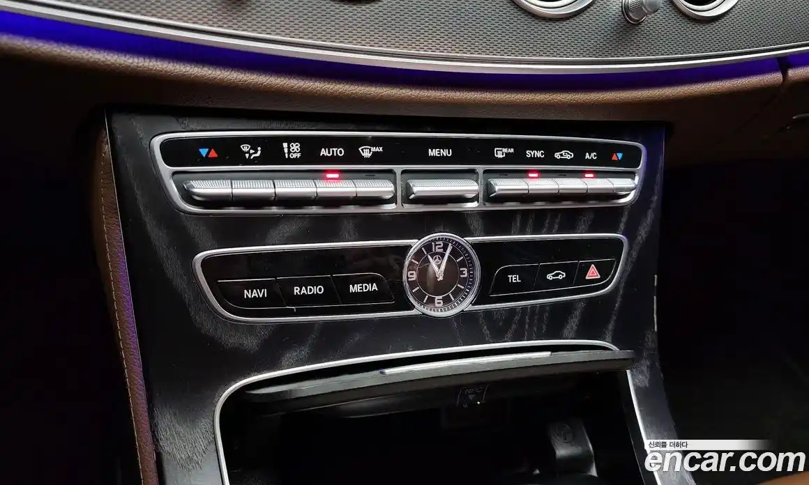 Mercedes-Benz E-Class 2020 2.0 Автомат в Москве № 194892, фото 8