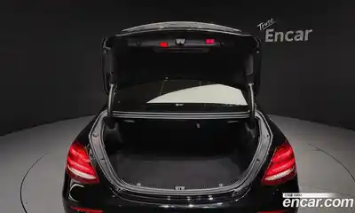 Mercedes-Benz E-Class 2020 2.0 Автомат в Москве № 194892, миниатюра 9