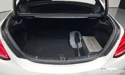 Mercedes-Benz C-Class, 2017