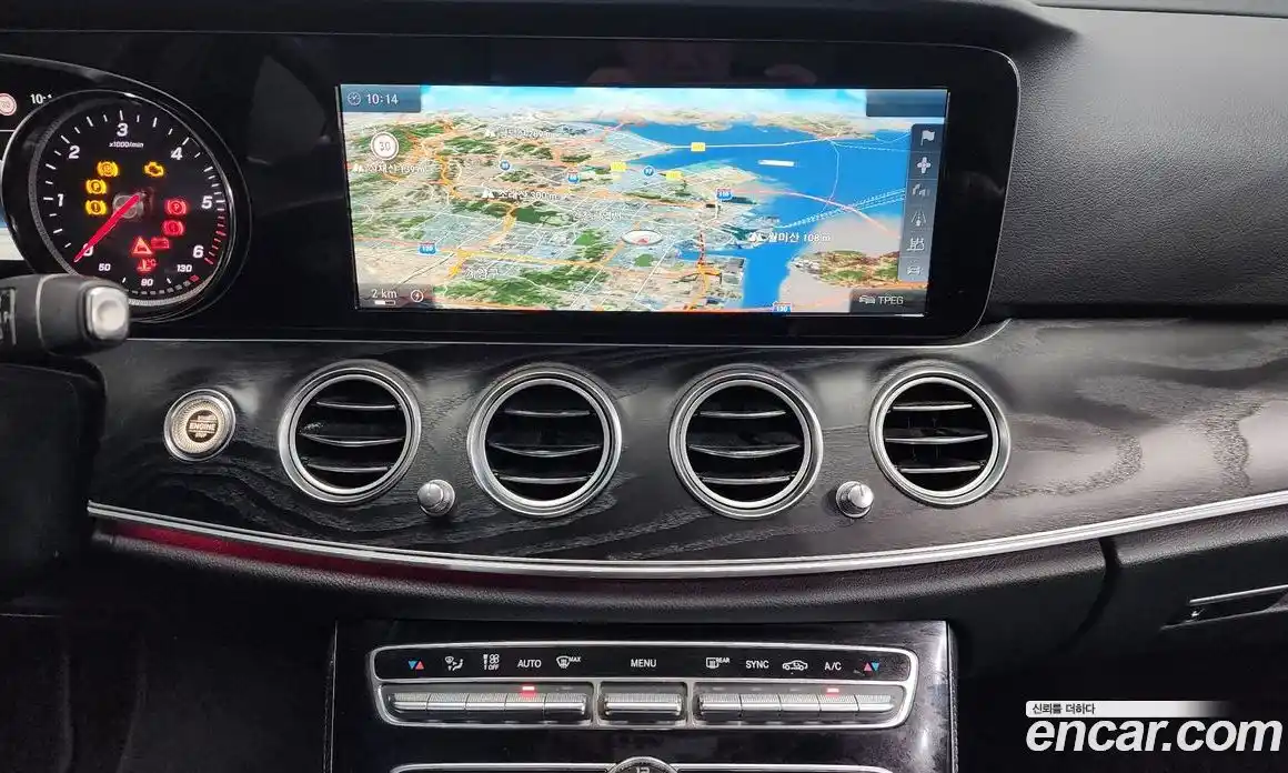 Mercedes-Benz E-Class 2017 1.9 Автомат в Москве № 195539, фото 19