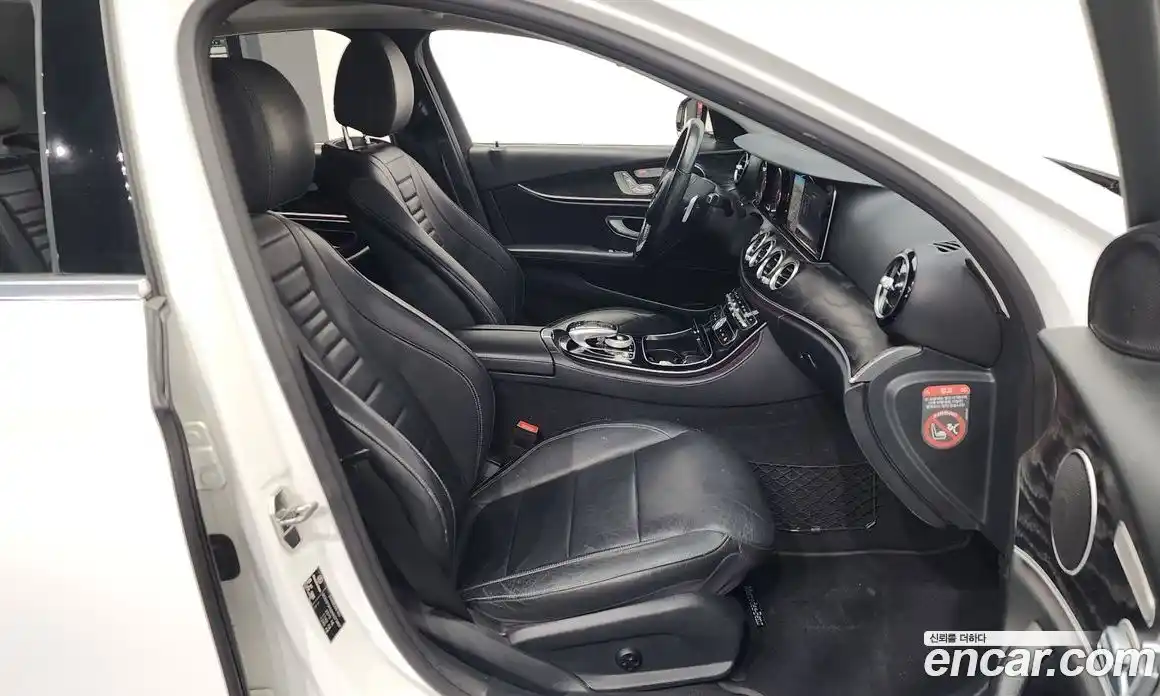 Mercedes-Benz E-Class 2017 1.9 Автомат в Москве № 195539, фото 8